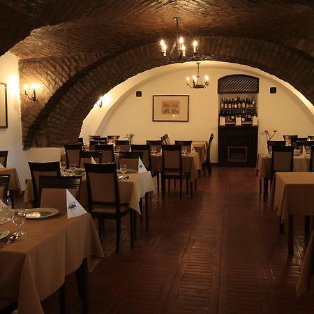 Teleki-Degenfeld Kastélyszálló Szirák Restaurante foto